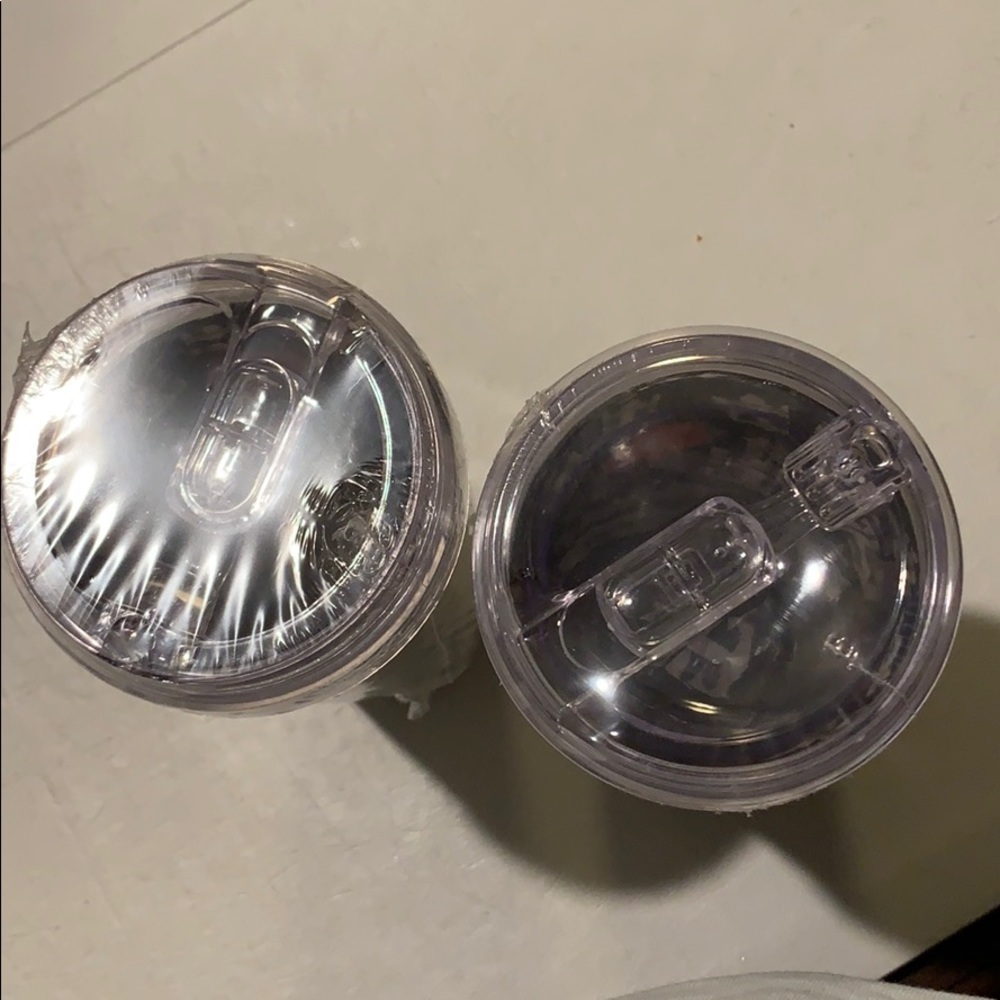NIB TUMBLERS VTG 2 ROYAL CARIBBEAN BEVERAGE VACAY! - Picture 6 of 10